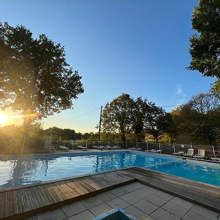 7-Gite-7 Personnes Au Coeur De La Nature /Piscine Saint-Aubin-de-Nabirat 外观 照片
